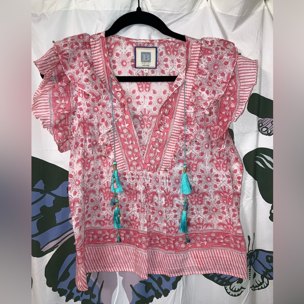 Bell floral top